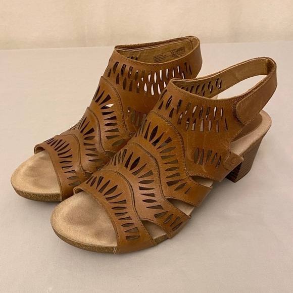 Josef Seibel 9-9.5 (40) Sunny 02 Brown Perforated Cutout Leather Heel Sandals - Picture 4 of 12